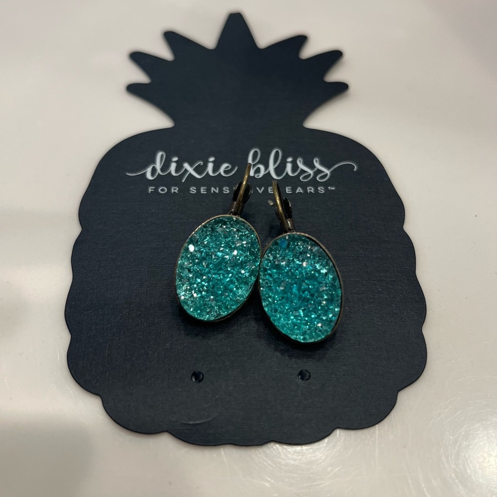 EUC Dixie Bliss Day Dreamer Leverback in Turquoise
